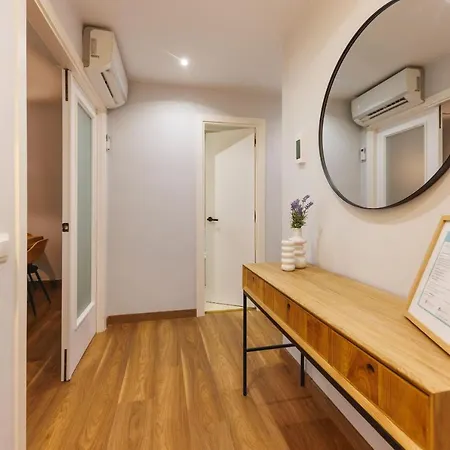 Bravissimo Figuerola, Spacious 3-bedroom Apartment Girona